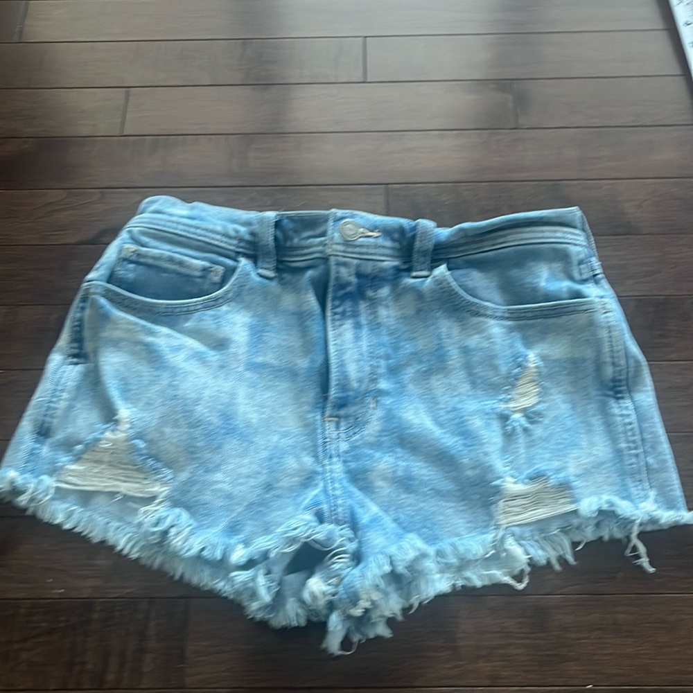 Hollister high rise vintage short size 28